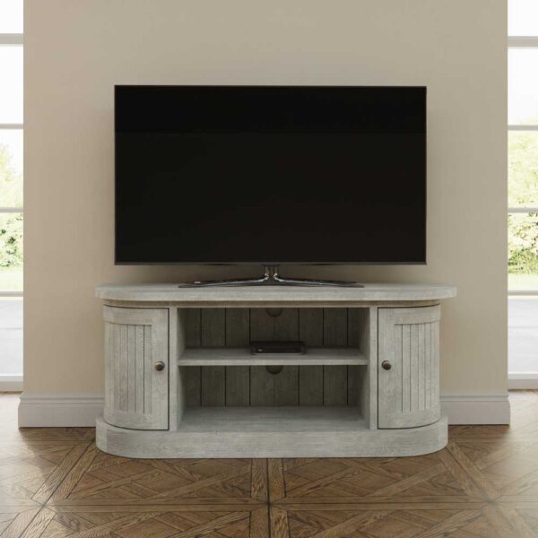 Salcombe-TV-Unit-Lead-Image-Lifestyle