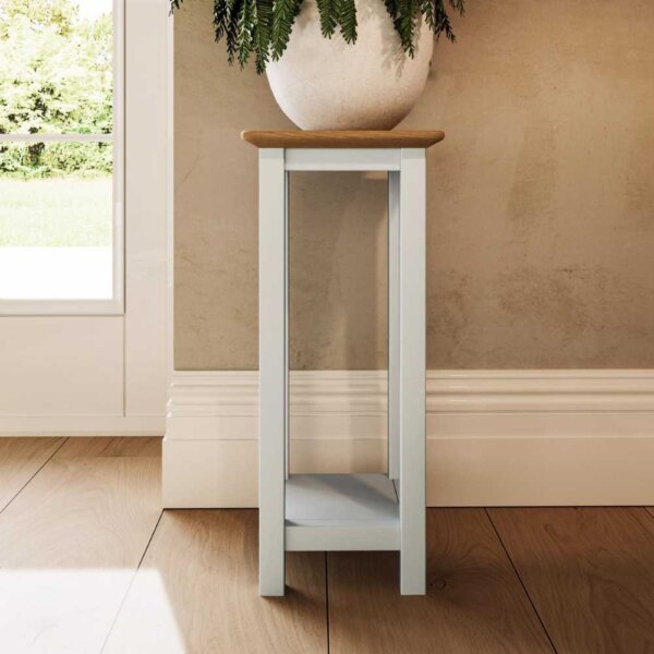 Oxford-Oak-Side-Table-Linen-Front-On-Lifestyle