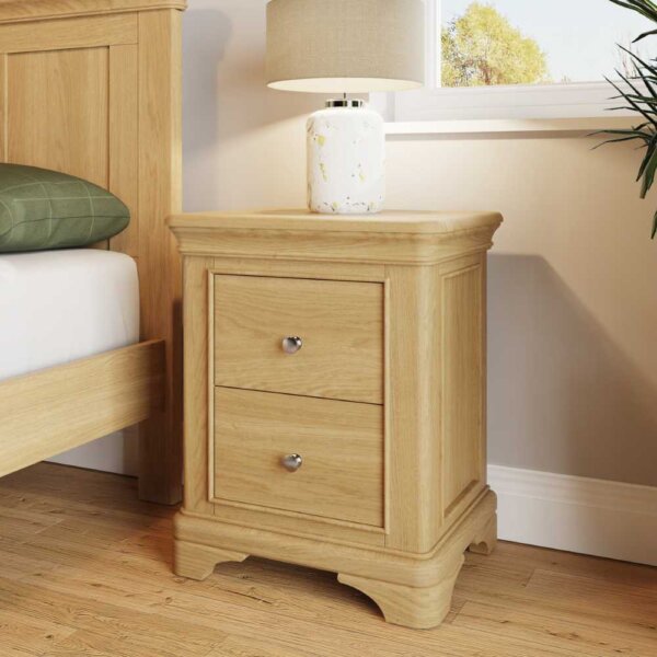 Serenity-Bedside-Table-Oak-Front-On-Lifestlye