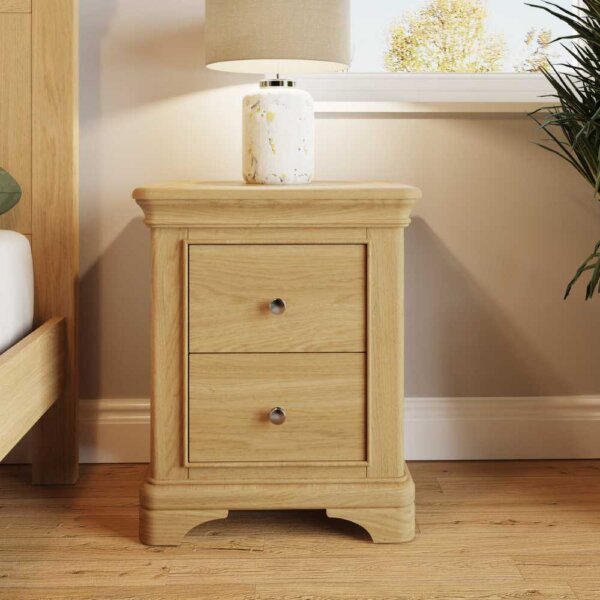 Serenity-Bedside-Table-Oak-Lead-Image-Lifestyle