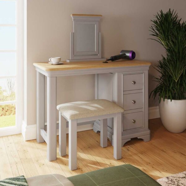 Serenity-Dressing-Table-Dove-Grey-Front-On-Green-Wall-Lifestyle