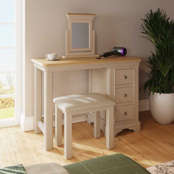 Serenity-Dressing-Table-Putty-Angled-Light-Wall-lifestlye